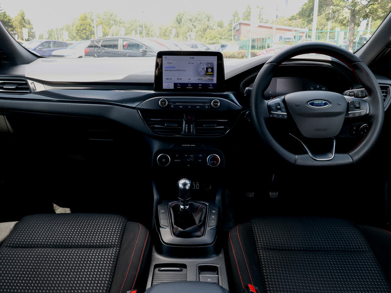 Ford Focus 1.0T Ecoboost Mhev St-line Vignale Estate Petr Black #3