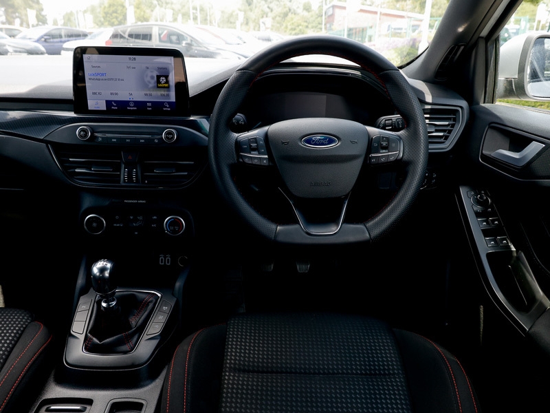 Ford Focus 1.0T Ecoboost Mhev St-line Vignale Estate Petr Black #7