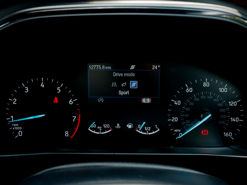 Ford Focus 1.0T Ecoboost Mhev St-line Vignale Estate Petr Black #20
