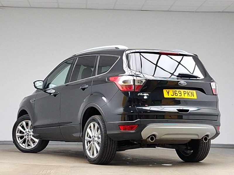 Ford Kuga 1.5 Ecoboost Titanium Edition 2Wd Black #2