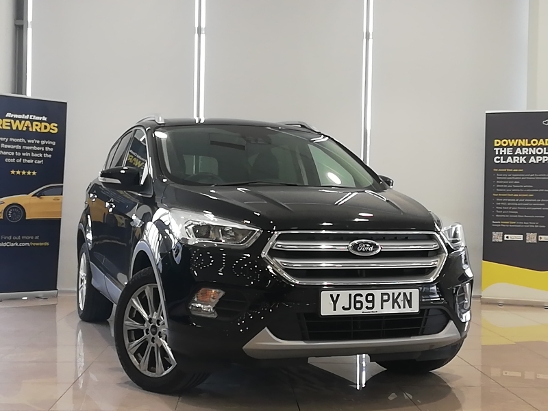 Ford Kuga 1.5 Ecoboost Titanium Edition 2Wd Black