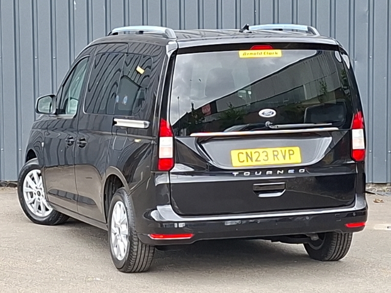 Ford Tourneo Connect 2.0 Ecoblue Titanium 7 Seat Black #2