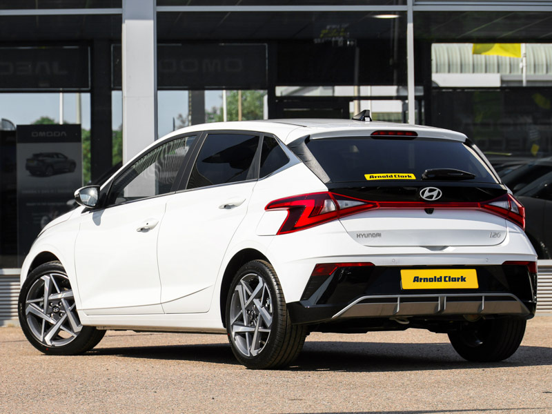 Hyundai I20 1.0T Gdi 90 Tech Line SY26ULJ White #2