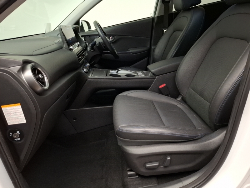 Hyundai Kona 150Kw Ultimate 64Kwh SB72RZA White #5
