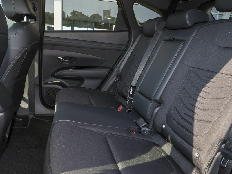 Hyundai Tucson 1.6T 239 Hybrid Black Line Black #6