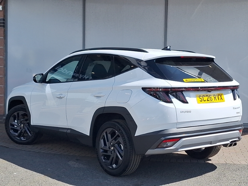 Hyundai Tucson 1.6T 239 Hybrid Black Line White #2