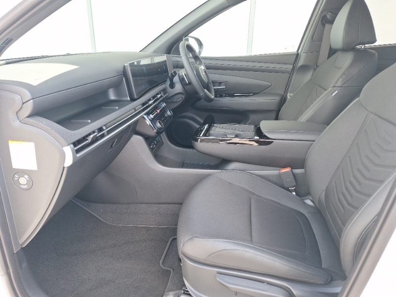 Hyundai Tucson 1.6T 239 Hybrid Black Line White #5