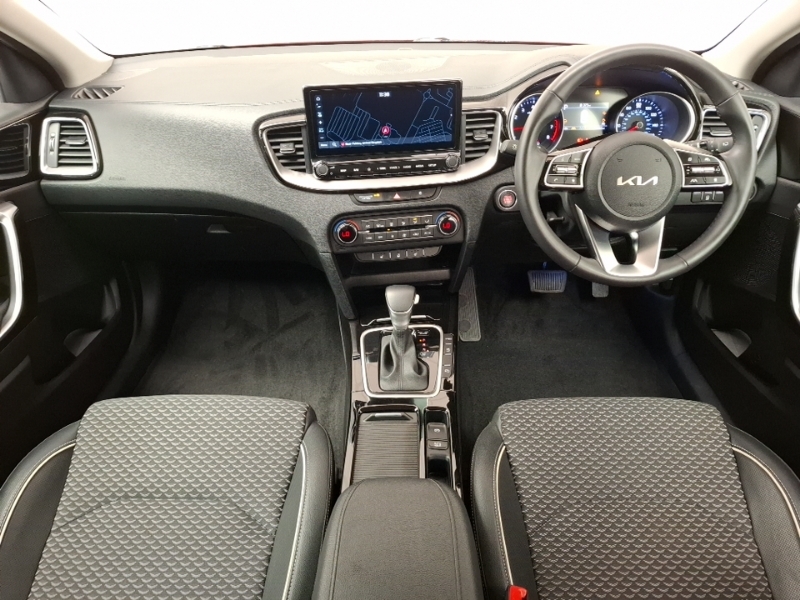 Kia Ceed 1.5T Gdi Isg 138 3 Dct Red #3