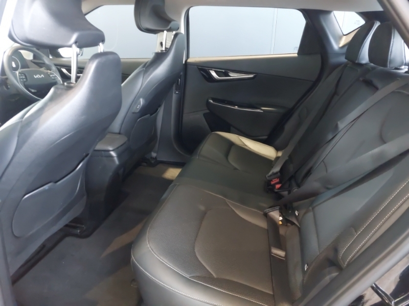 Kia EV6 166Kw Air 77.4Kwh Black #4