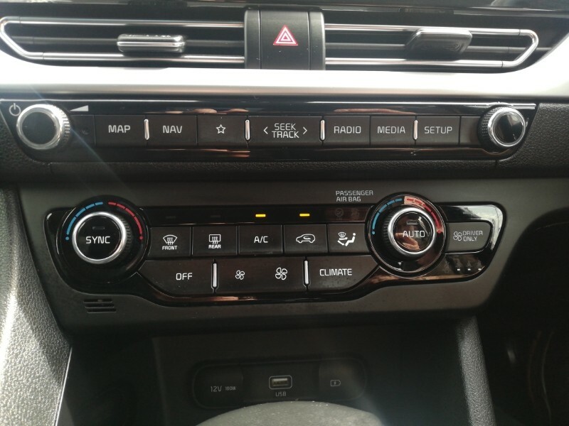 Kia Niro 1.6 Gdi 2 Suv Hybrid Dct White #18