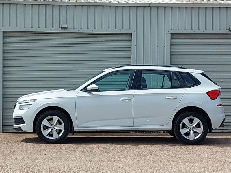 Skoda Kamiq 1.0 Tsi 95 S White #4