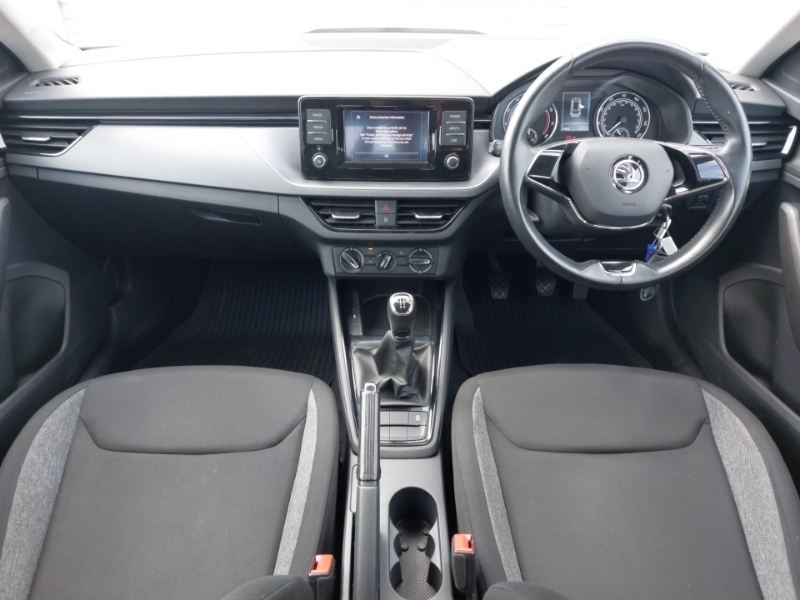 Skoda Kamiq 1.0 Tsi 95 S White #3