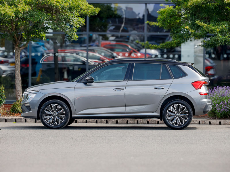 Skoda Kamiq 1.0 Tsi Design Edition Dsg Grey #4