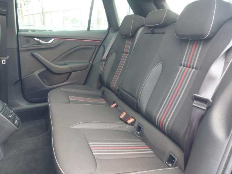 Skoda Kamiq 1.0 Tsi Monte Carlo Black #6