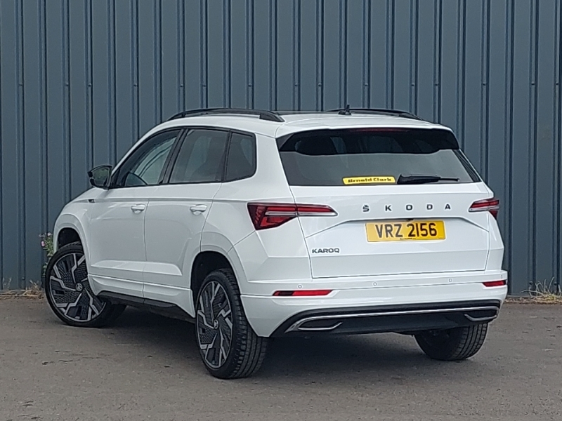 Skoda Karoq 1.5 Tsi Sportline Dsg White #2