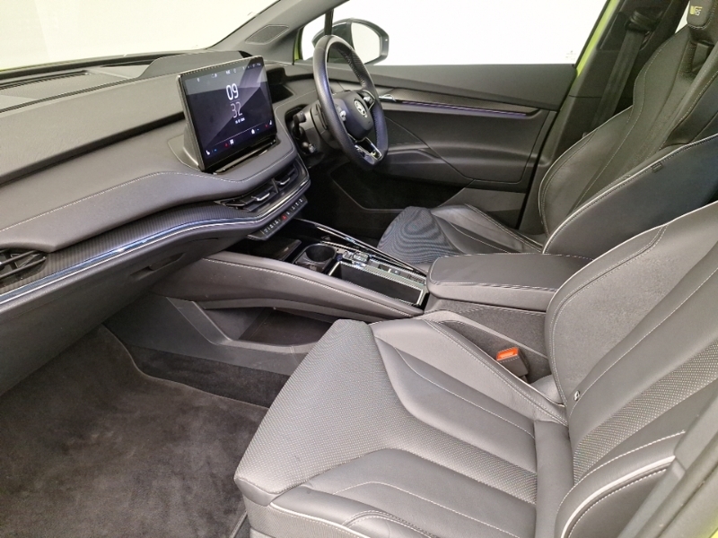 Skoda ENYAQ 220Kw Vrs 82Kwh 4X4 Green #5