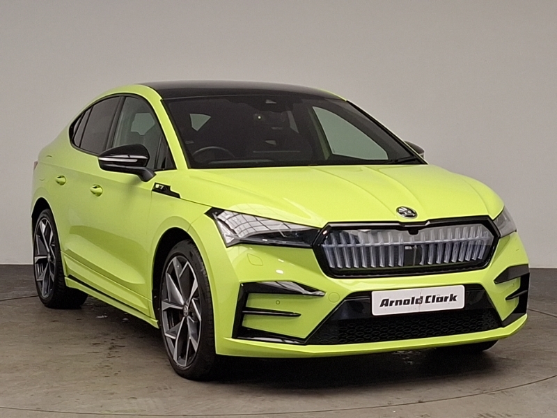 Skoda ENYAQ 220Kw Vrs 82Kwh 4X4 Green