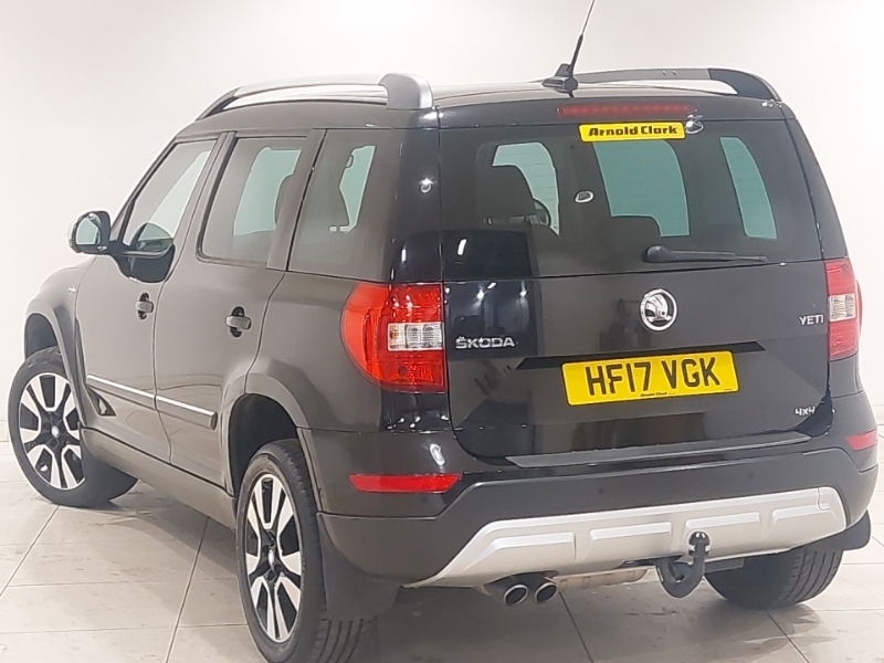 Skoda Yeti 1.4 Tsi Laurin Klement 4X4 Black #2