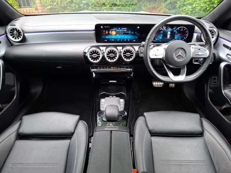 Mercedes-Benz CLA Class Cla 180 Amg Line Premium Plus Tip White #3