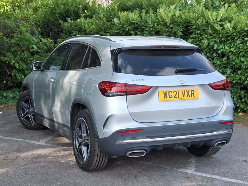 Mercedes-Benz GLA Class Gla 180 Amg Line Premium WG21VXR Silver #2