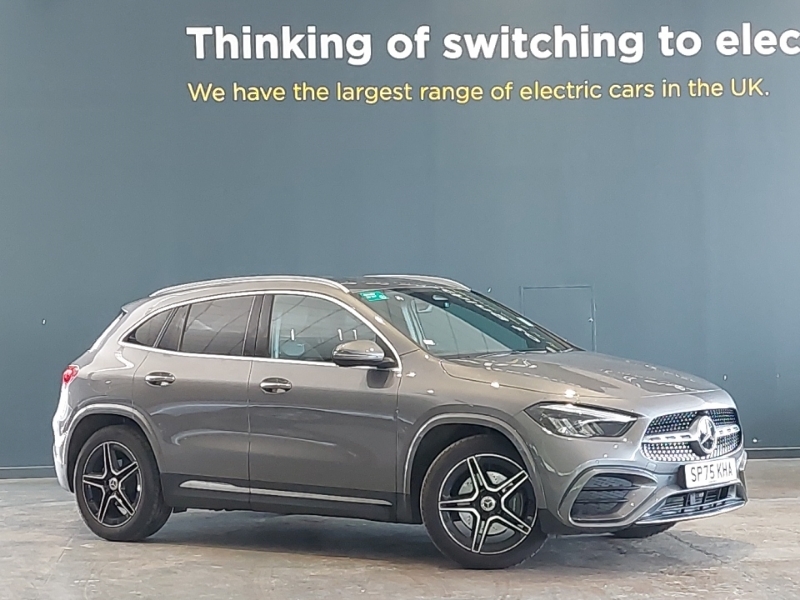 Mercedes-Benz GLA Class Gla 200D Amg Line Executive Grey
