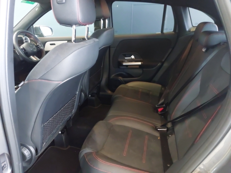 Mercedes-Benz GLA Class Gla 200D Amg Line Executive Grey #5