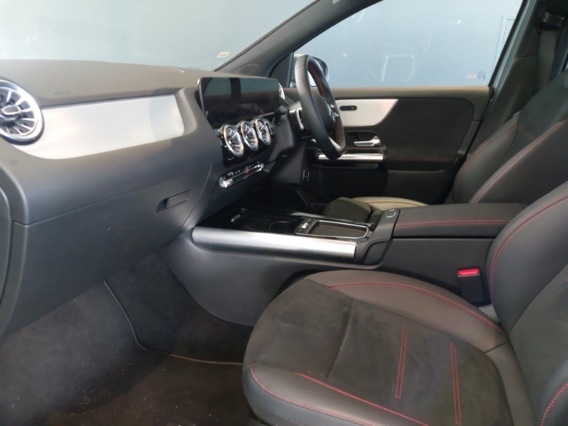 Mercedes-Benz GLA Class Gla 200D Amg Line Executive Grey #4