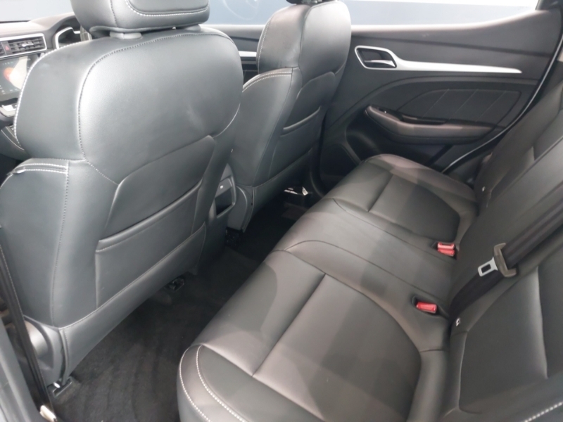 MG ZS 105Kw Exclusive Ev 45Kwh White #6