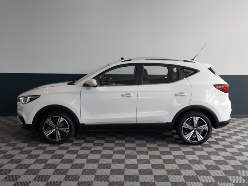 MG ZS 105Kw Exclusive Ev 45Kwh White #4