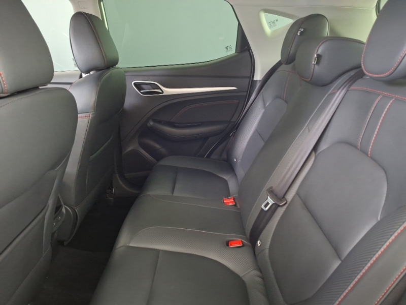 MG ZS 1.5 Vti-tech Exclusive LA23MVD White #6