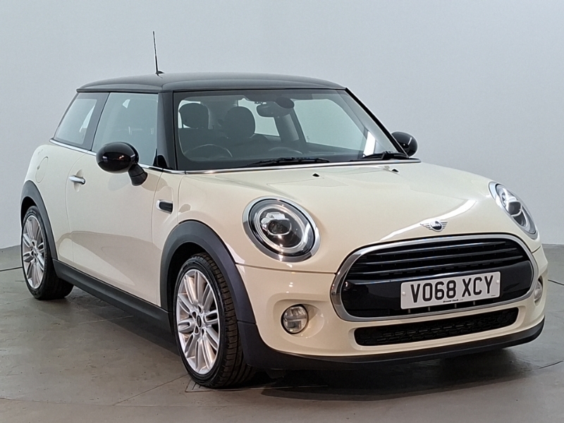 Mini Hatch 1.5 Cooper II VO68XCY White
