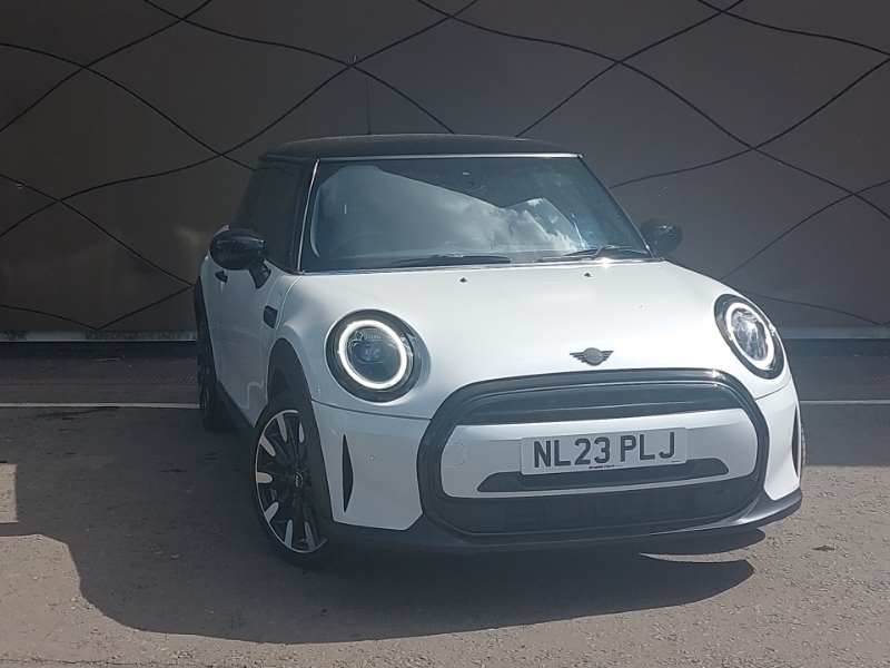 Mini Hatch 1.5 Cooper Exclusive Premium Plus White