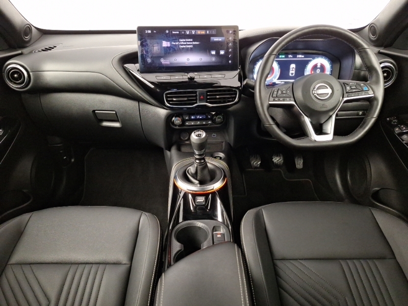 Nissan Juke 1.0 Dig-t Tekna SM25HVZ Silver #3