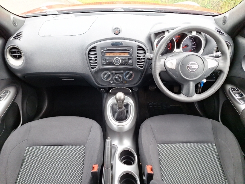 Nissan Juke 1.6 94 Visia Red #3