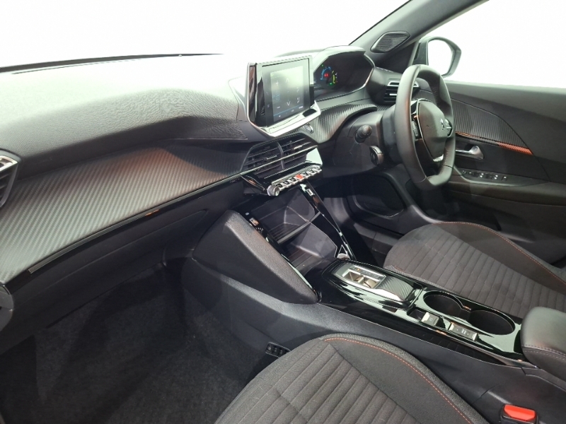 Peugeot e-2008 100Kw Active Premium 50Kwh White #5