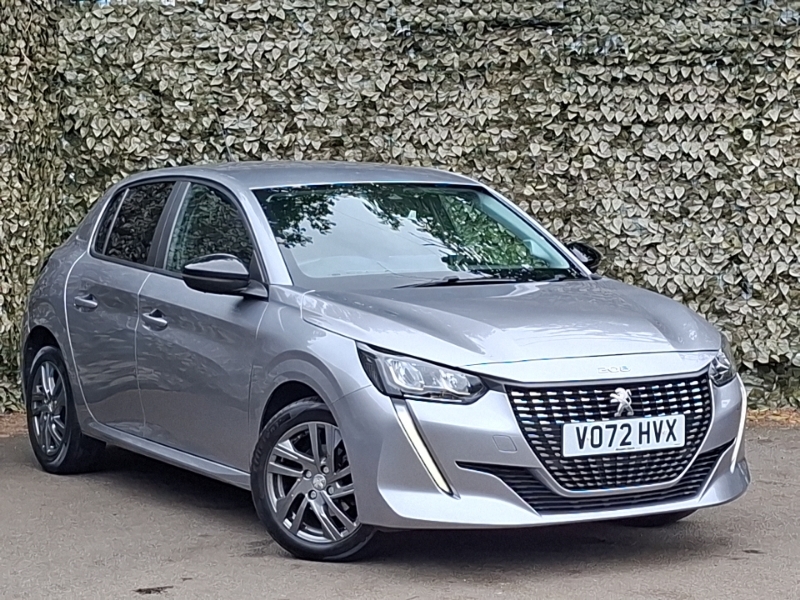 Peugeot 208 1.2 Puretech Allure Premium Hatchback #1