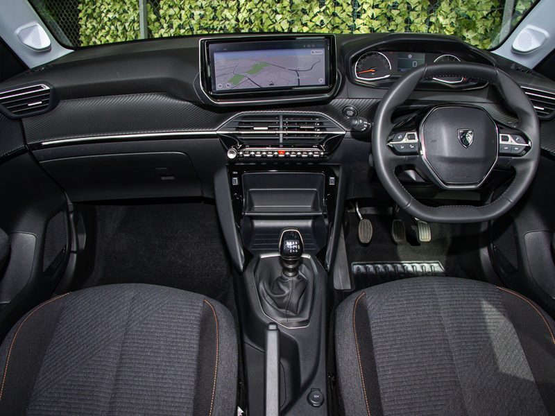 Peugeot 208 1.2 Puretech 100 Style KV25JWA Black #5