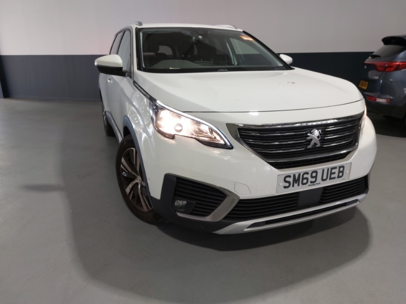 Peugeot 5008 1.2 Puretech Allure White