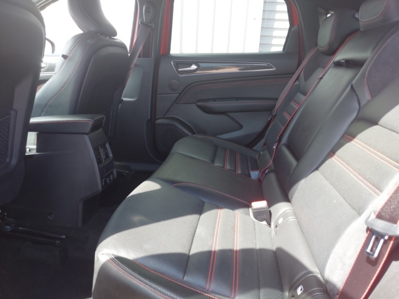 Renault Arkana 1.6 E-tech Hybrid 145 R.s. Line Red #6