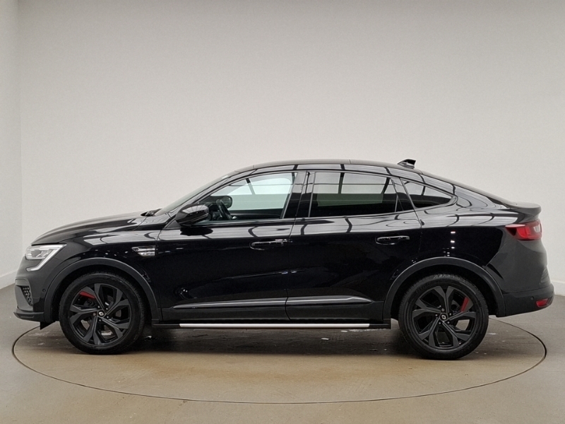 Renault Arkana 1.6 E-tech Hybrid 145 R.s. Line Black #4