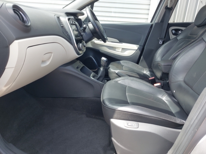 Renault Captur 0.9 Tce 90 Gt Line Grey #5
