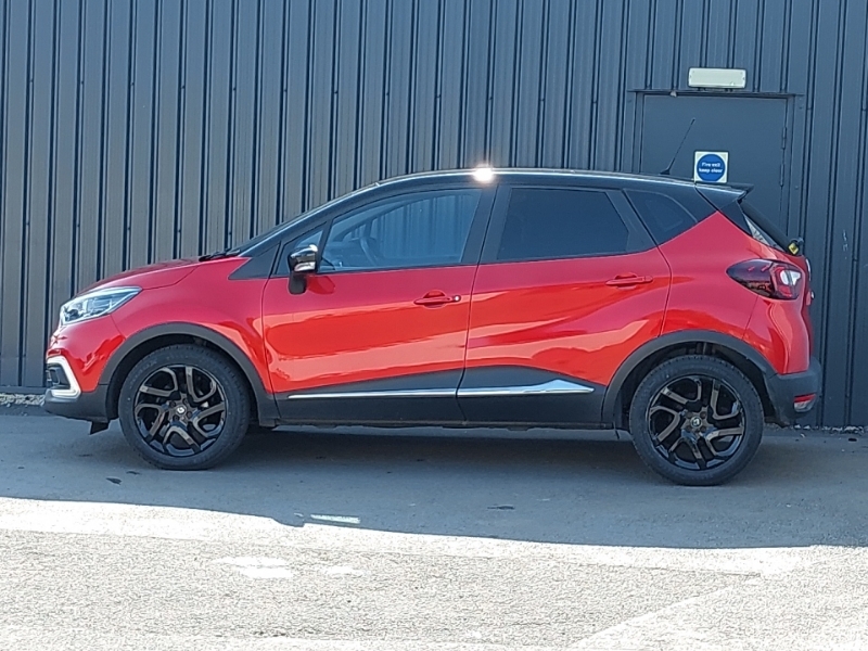 Renault Captur 0.9 Tce 90 Iconic SJ68YOW Red #4