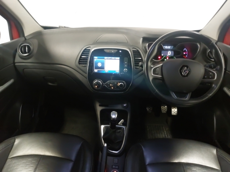 Renault Captur 0.9 Tce 90 Signature X Nav Red #3