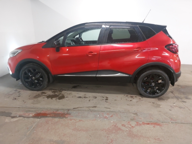 Renault Captur 0.9 Tce 90 Signature X Nav Red #4