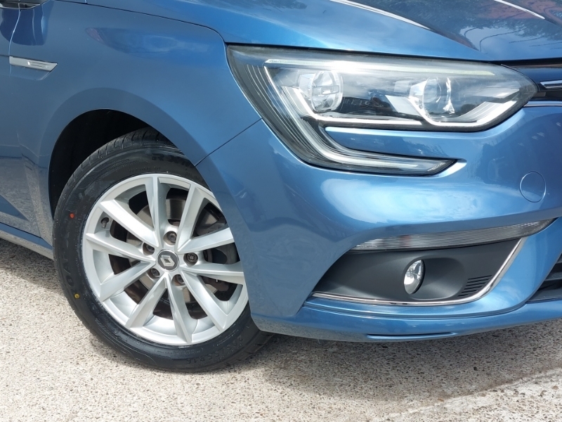 Renault Megane Renault Megane 1.5 Megane Signature Nav Dci Silver #20
