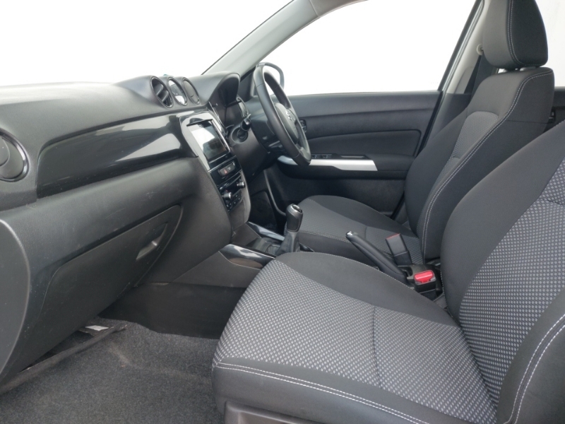 Suzuki Vitara 1.0 Boosterjet Sz-t Allgrip Euro 6 Ss Black #5