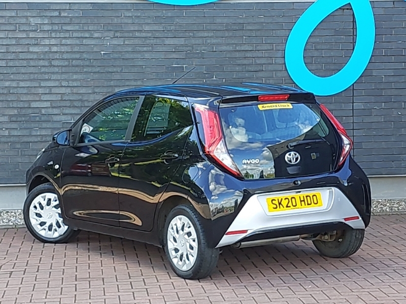 Toyota Aygo 1.0 Vvt-i X-play Black #2
