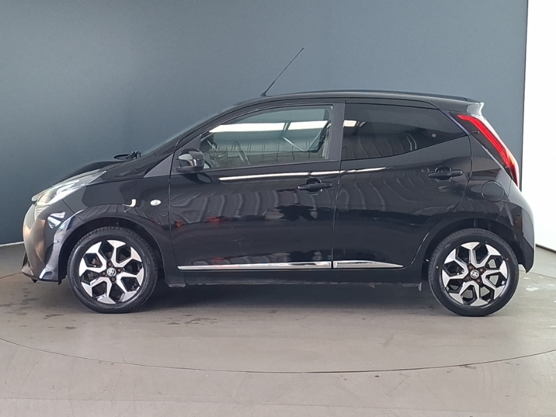 Toyota Aygo 1.0 Vvt-i X-plore SG68XXF Black #4