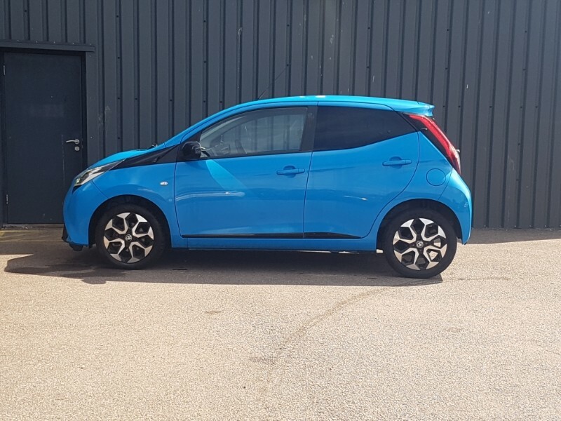 Toyota Aygo 1.0 Vvt-i X-trend X-shift Blue #4
