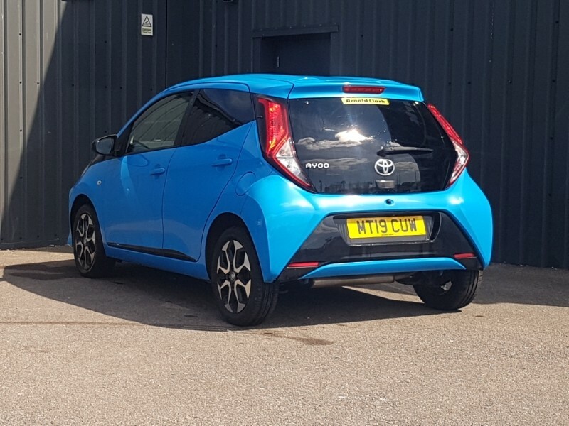 Toyota Aygo 1.0 Vvt-i X-trend X-shift Blue #2